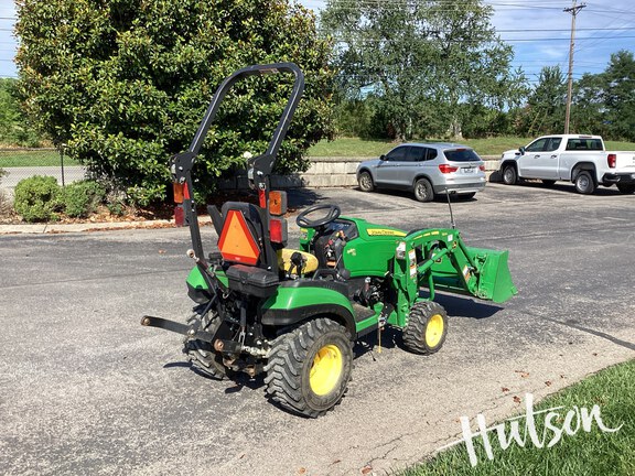 Photo of 2018 John Deere 1025R