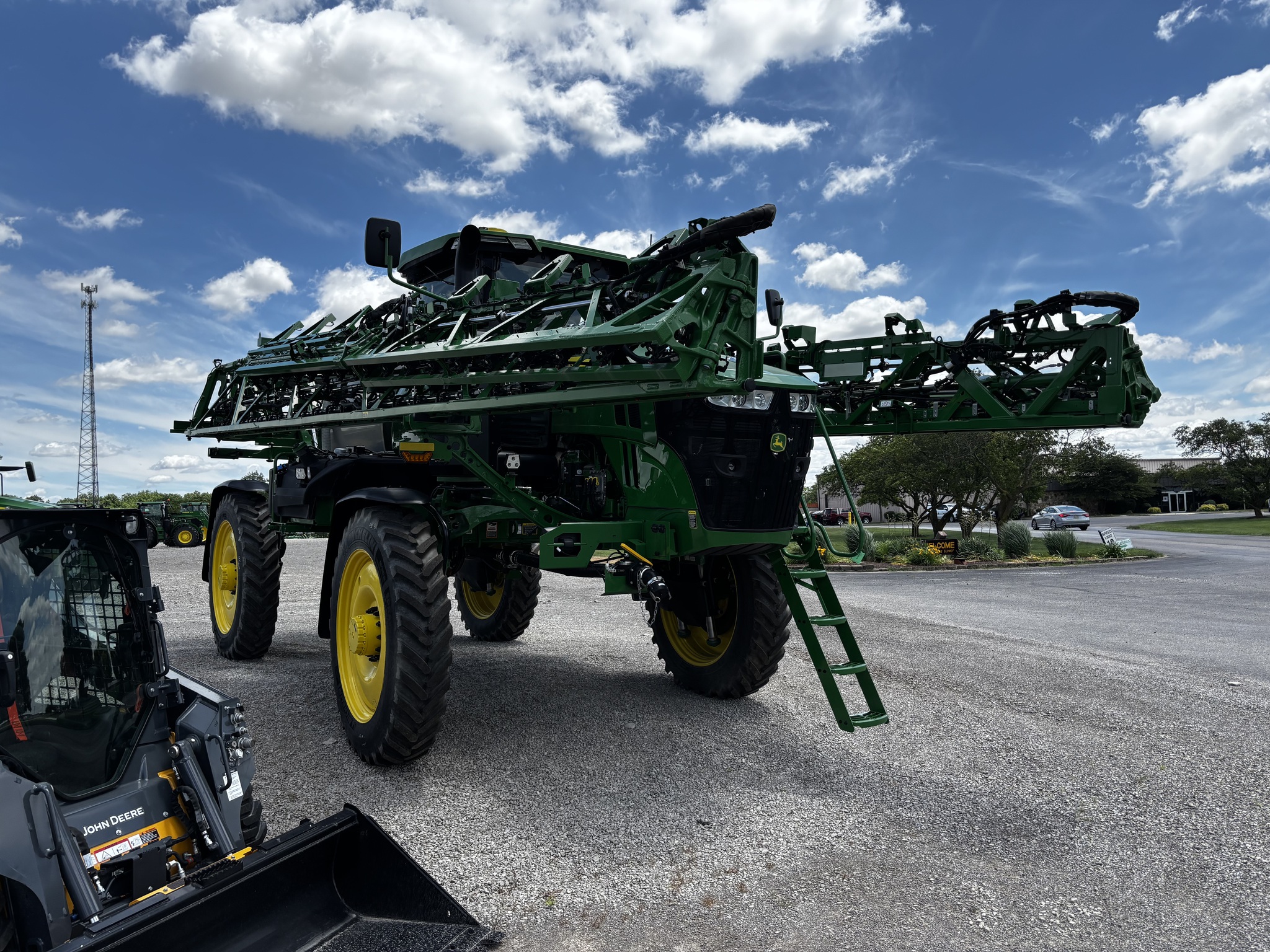 New In-Stock 2025 John Deere 410R Self Propelled Sprayers at Koenig Equipment in Anna, OH - PhotoXL2