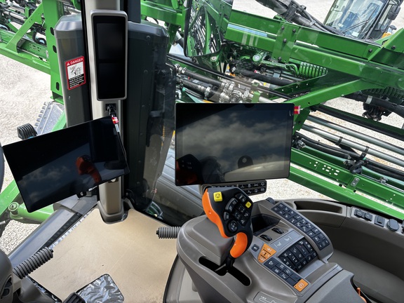 New In-Stock 2025 John Deere 410R Self Propelled Sprayers at Koenig Equipment in Anna, OH - Photo13