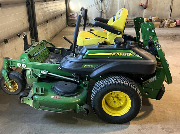 John Deere Z930M