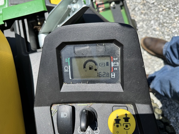 Used 2023 John Deere Z530R Zero Turn Mowers at Koenig Equipment in Urbana, OH - Photo8