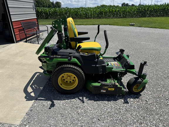 Used 2023 John Deere Z530R Zero Turn Mowers at Koenig Equipment in Urbana, OH - Photo1