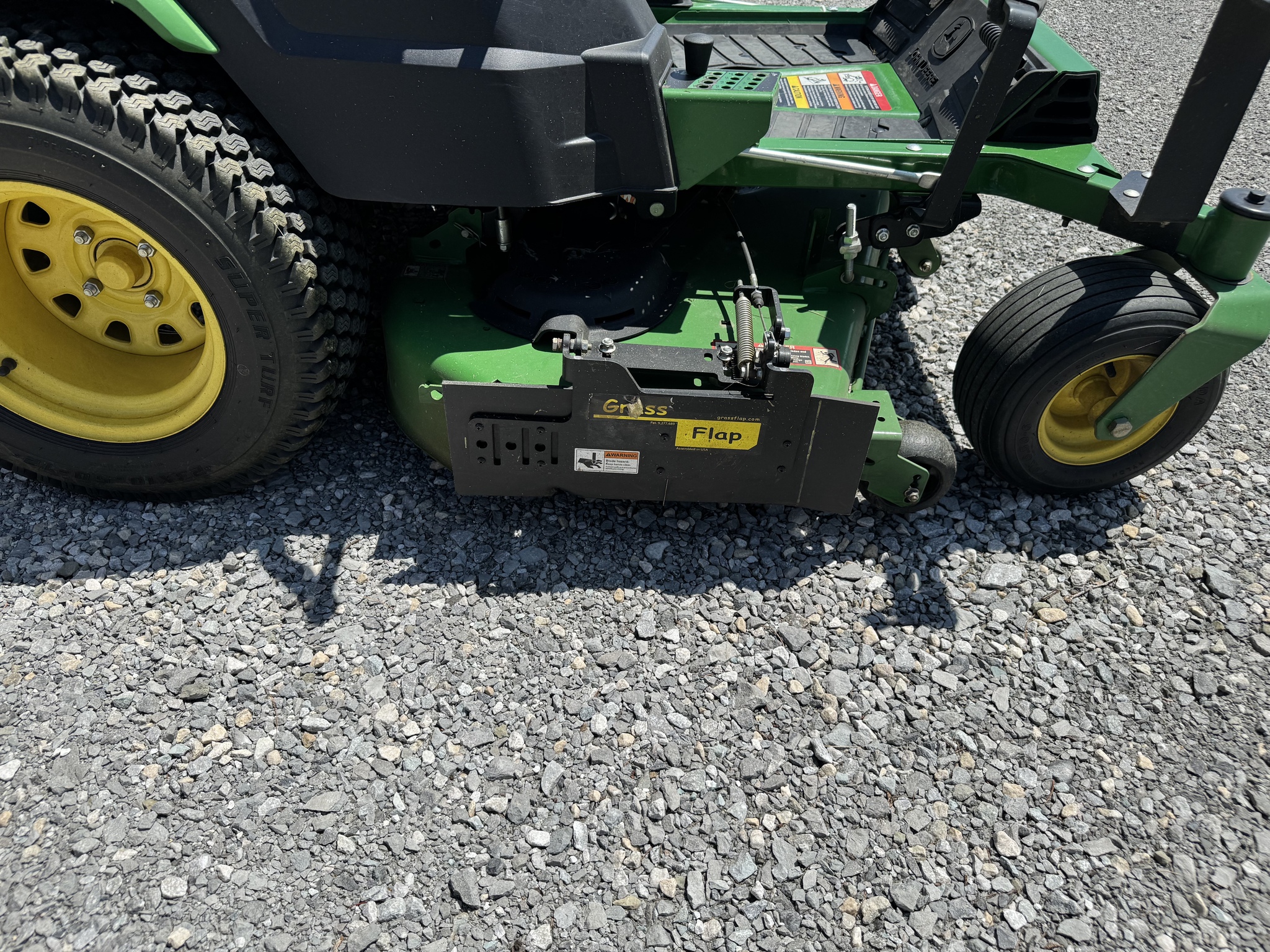Used 2023 John Deere Z530R Zero Turn Mowers at Koenig Equipment in Urbana, OH - PhotoXL10