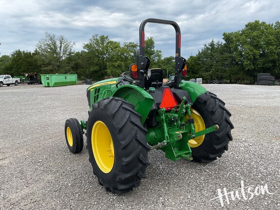 Photo of 2022 John Deere 5055E