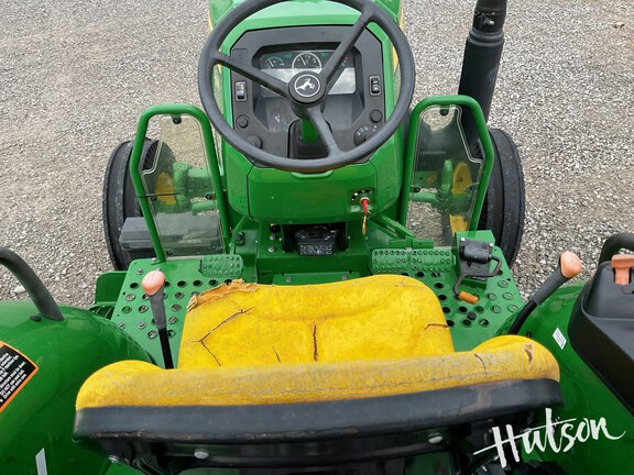 Photo of 2022 John Deere 5055E