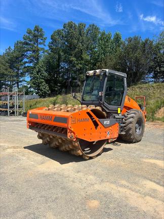 Photo of 2022 Hamm H12iP