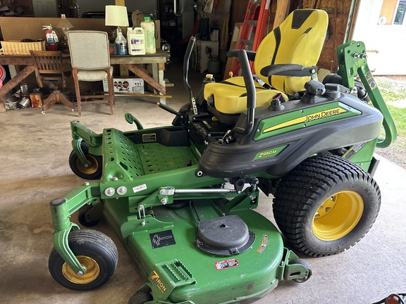 Used 2022 John Deere Z950M Zero Turn Mowers at Koenig Equipment in Urbana, OH - Photo3