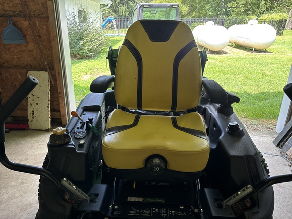 Used 2022 John Deere Z950M Zero Turn Mowers at Koenig Equipment in Urbana, OH - Photo7