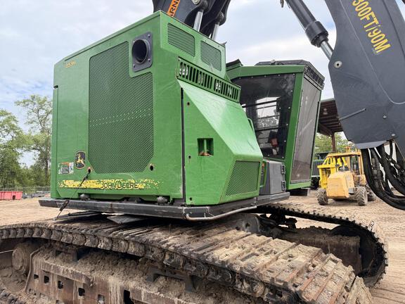 2023 John Deere 853M