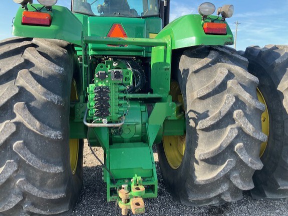2008 John-Deere 9430