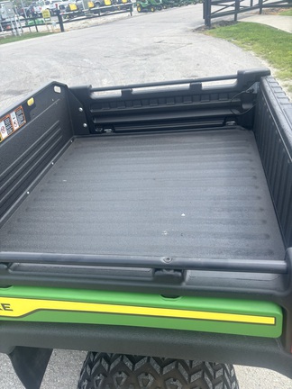 2025 John-Deere TX 4X2