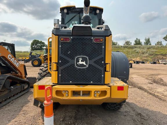 2025 John Deere 544P