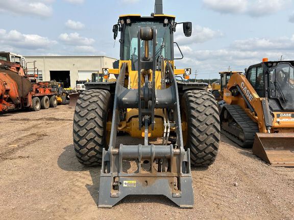 2025 John Deere 544P