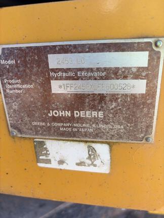 2015 John Deere 245G LC