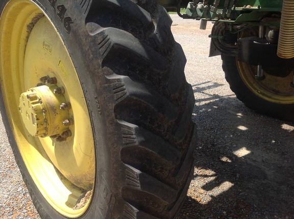 Photo of 2020 John Deere R4038