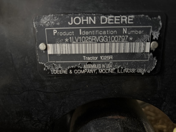 Used 2016 John Deere 1025R Compact Utility Tractors at Koenig Equipment in Anna, OH - Photo4