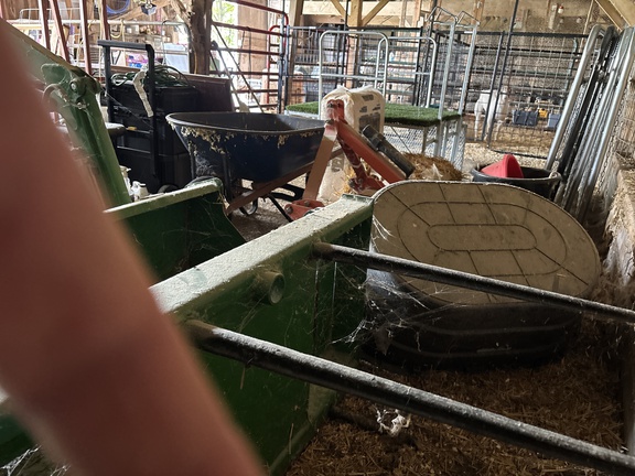 Used 2016 John Deere 1025R Compact Utility Tractors at Koenig Equipment in Anna, OH - Photo10