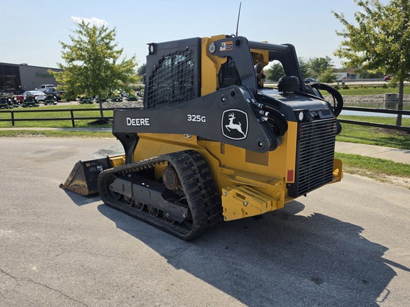 2024 John-Deere 325G