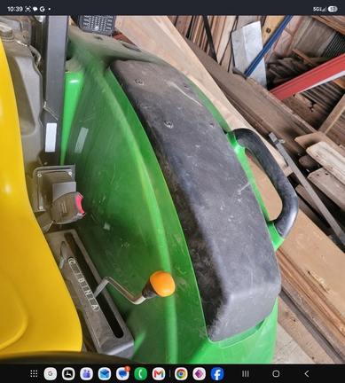 2022 John Deere 4044M (10th thumbnail)