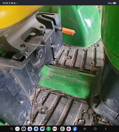 2022 John Deere 4044M (9th thumbnail)