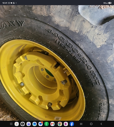 2022 John Deere 4044M (5th thumbnail)