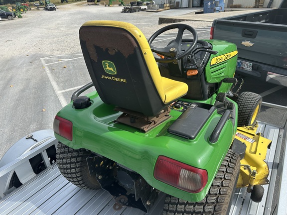 Photo of 2009 John Deere X720
