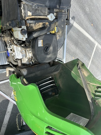 Photo of 2009 John Deere X720