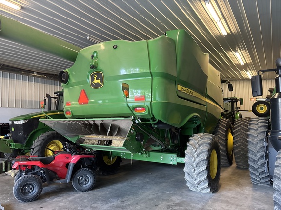 Used 2021 John Deere S760 Combines at Koenig Equipment in Anna, OH - Photo3