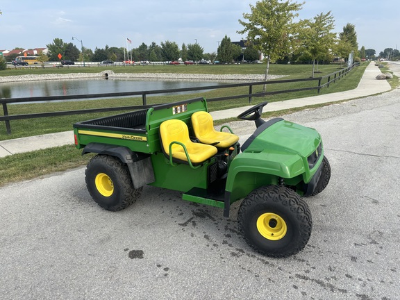 2022 John-Deere TS 4X2