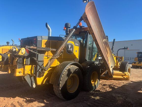 2022 John Deere 872G