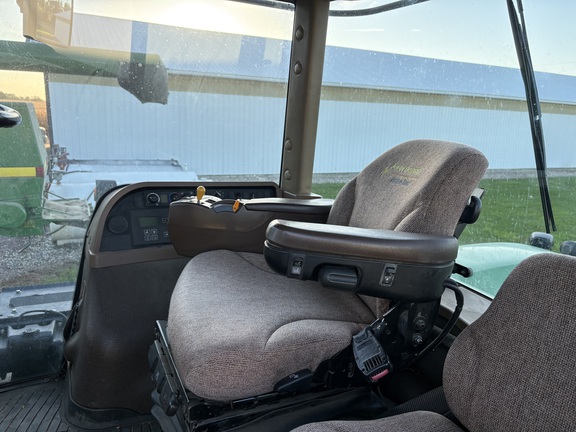 2010 John Deere 9330 - Photo11