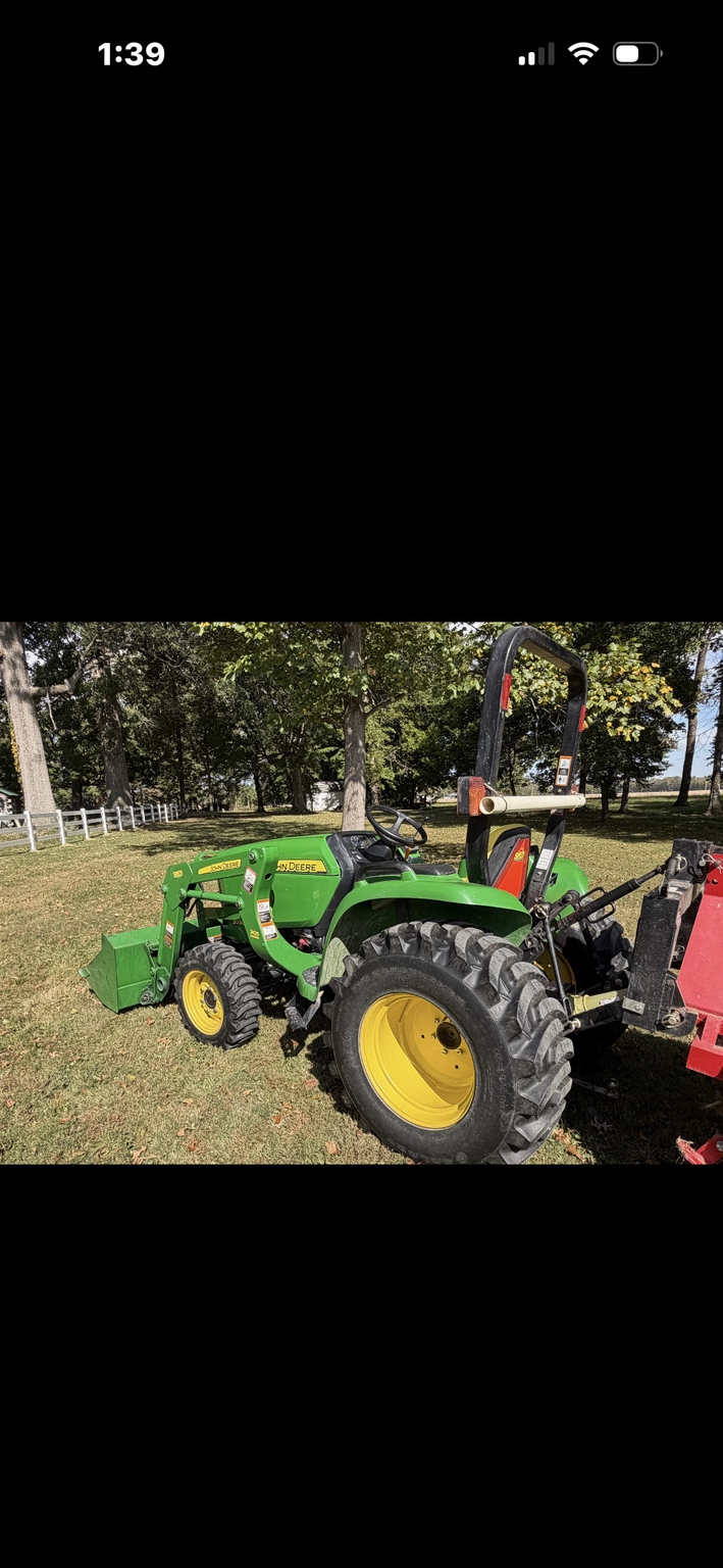Used 2013 John Deere 3038E Compact Utility Tractors at Koenig Equipment in Knightstown, IN - PhotoXL4