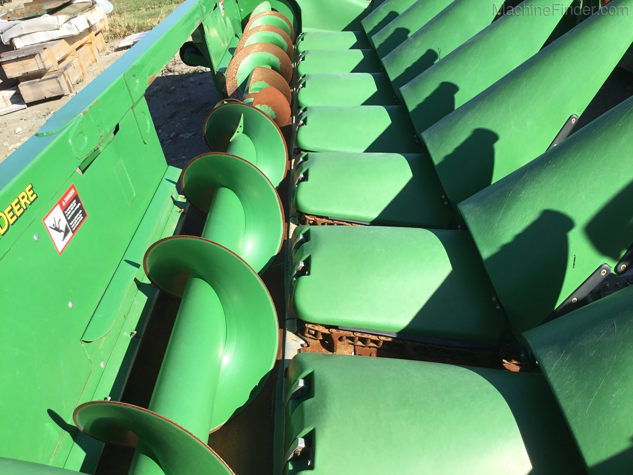 2014 John Deere 608C Image 4