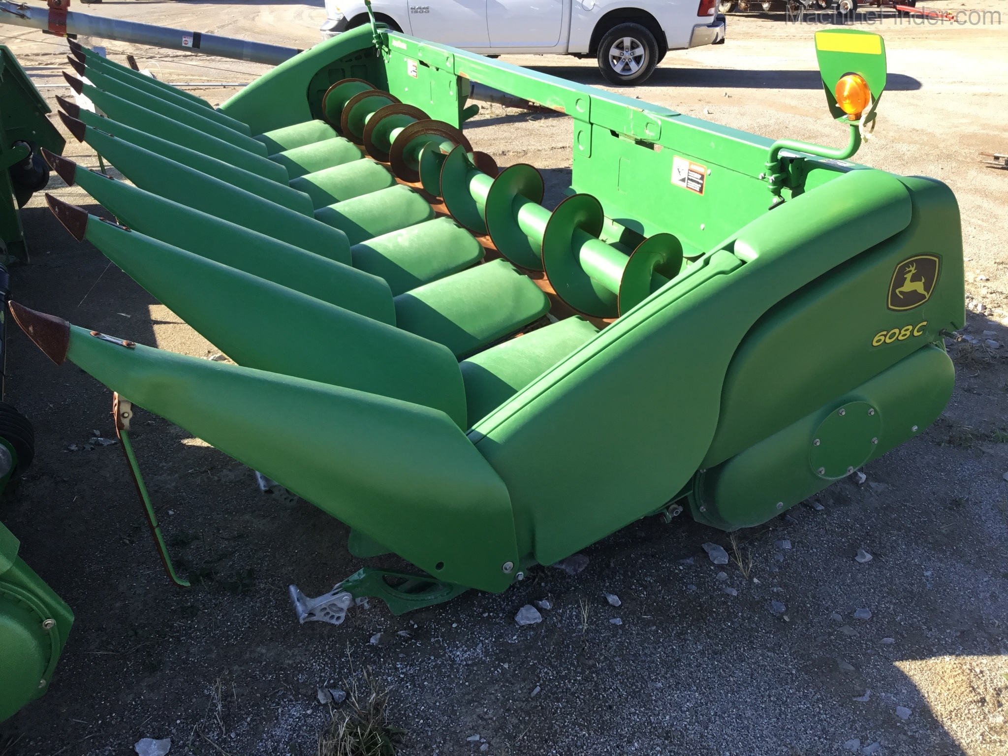 2014 John Deere 608C Image 3