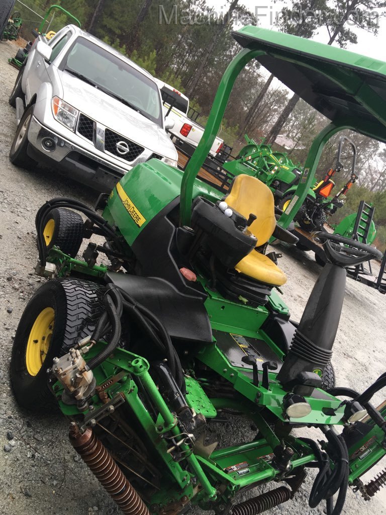 2012 John Deere 7700 Image 2