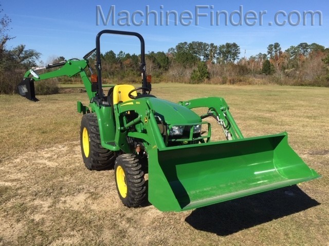 2020 John Deere 3038E Tractor-Loader-Backhoe Image 5