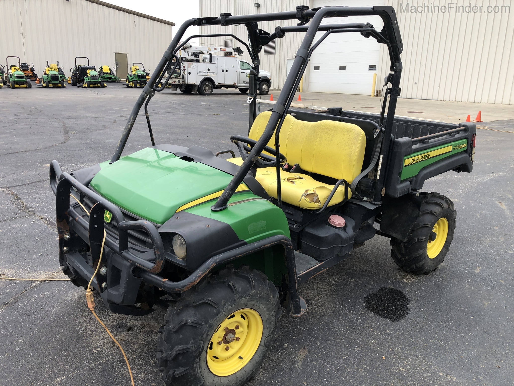 2014 John Deere XUV 855D GREEN Image 4