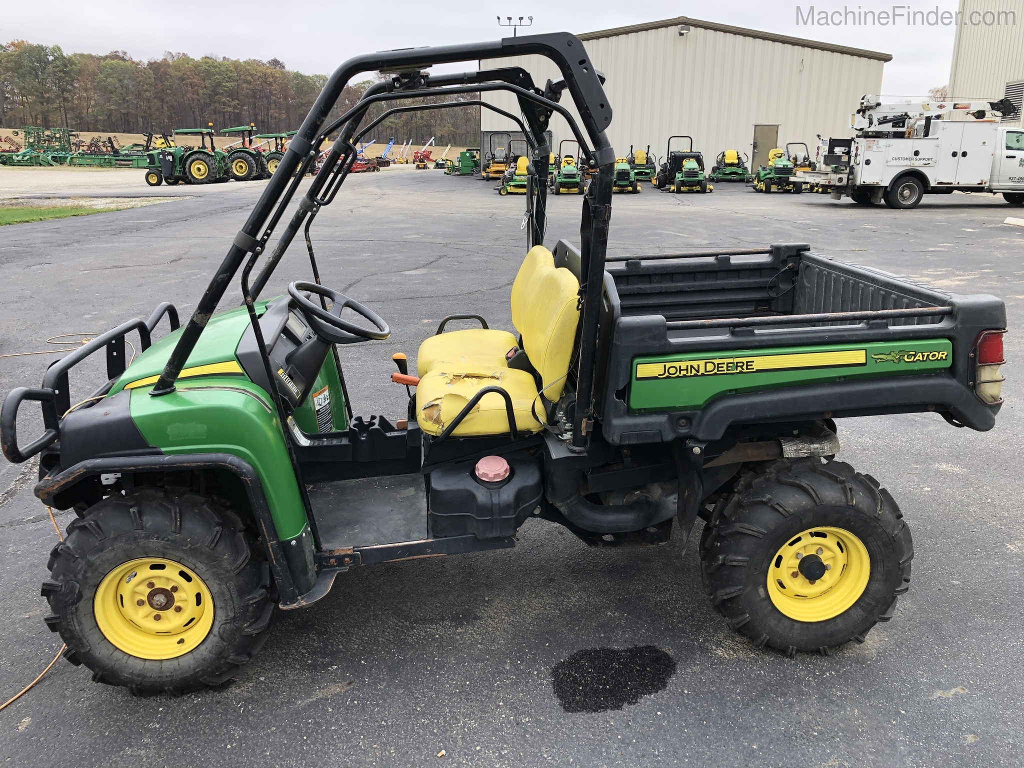 2014 John Deere XUV 855D GREEN Image 2