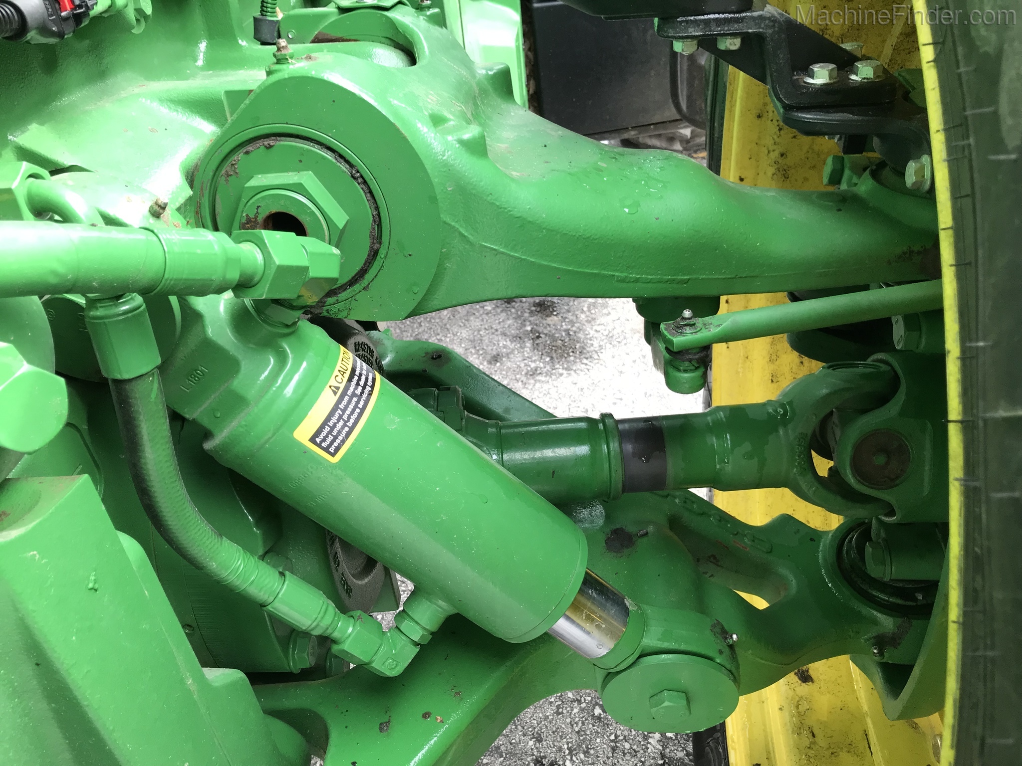 2019 John Deere 8320R Image 22