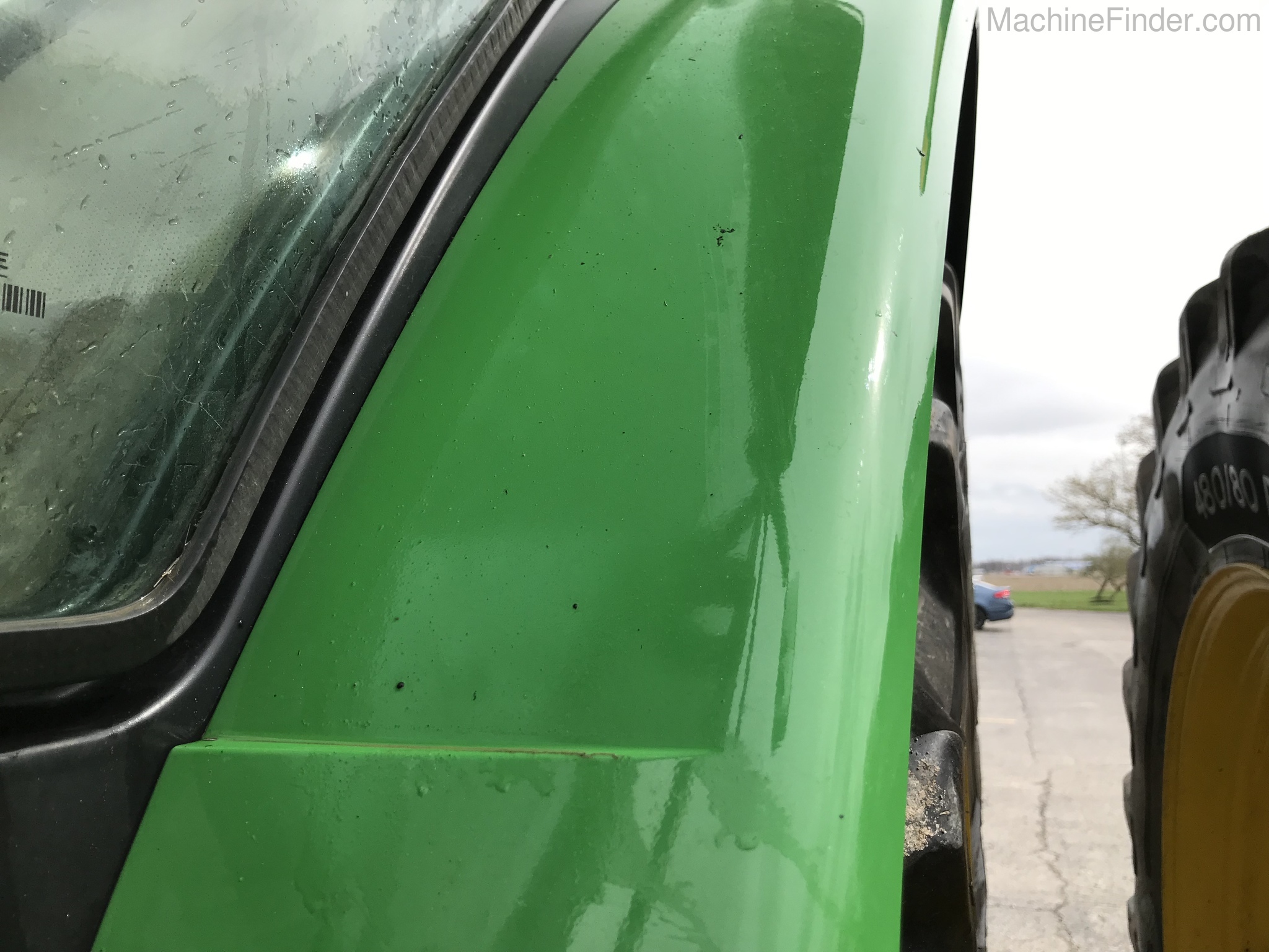 2019 John Deere 8320R Image 19