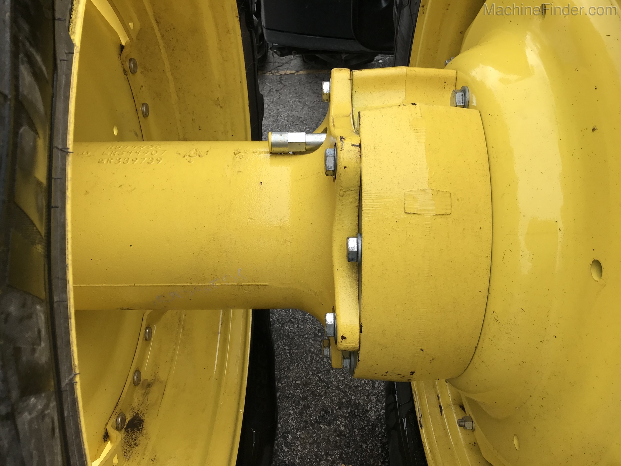 2019 John Deere 8320R Image 24