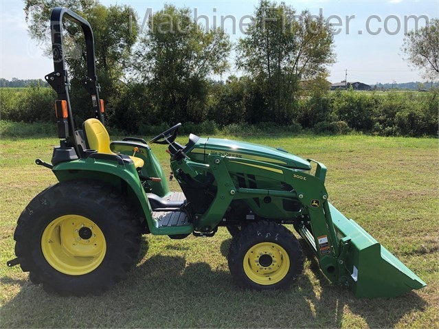 2020 John Deere 3025E Image 4