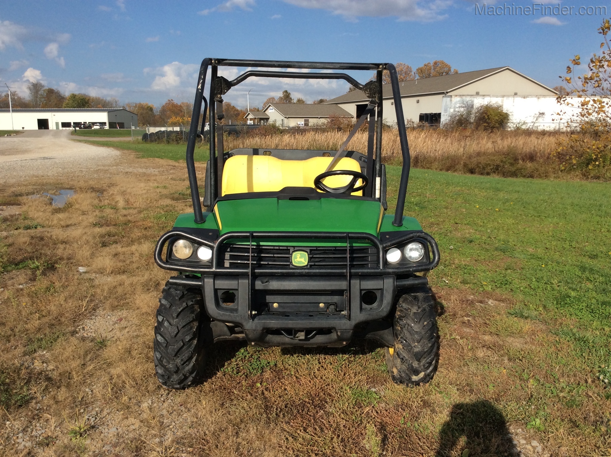 2011 John Deere XUV 825I GREEN Image 2