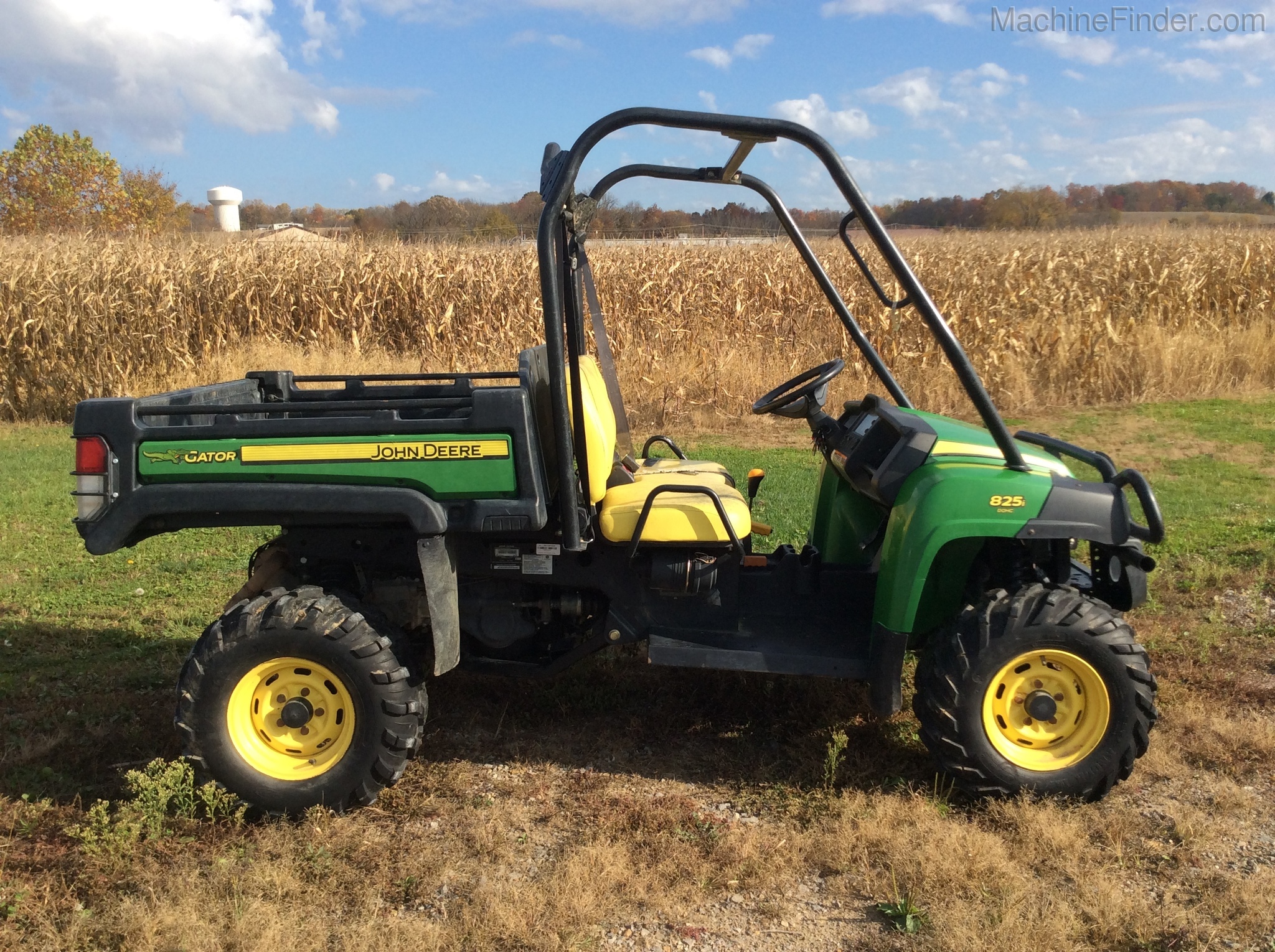 2011 John Deere XUV 825I GREEN Image 6