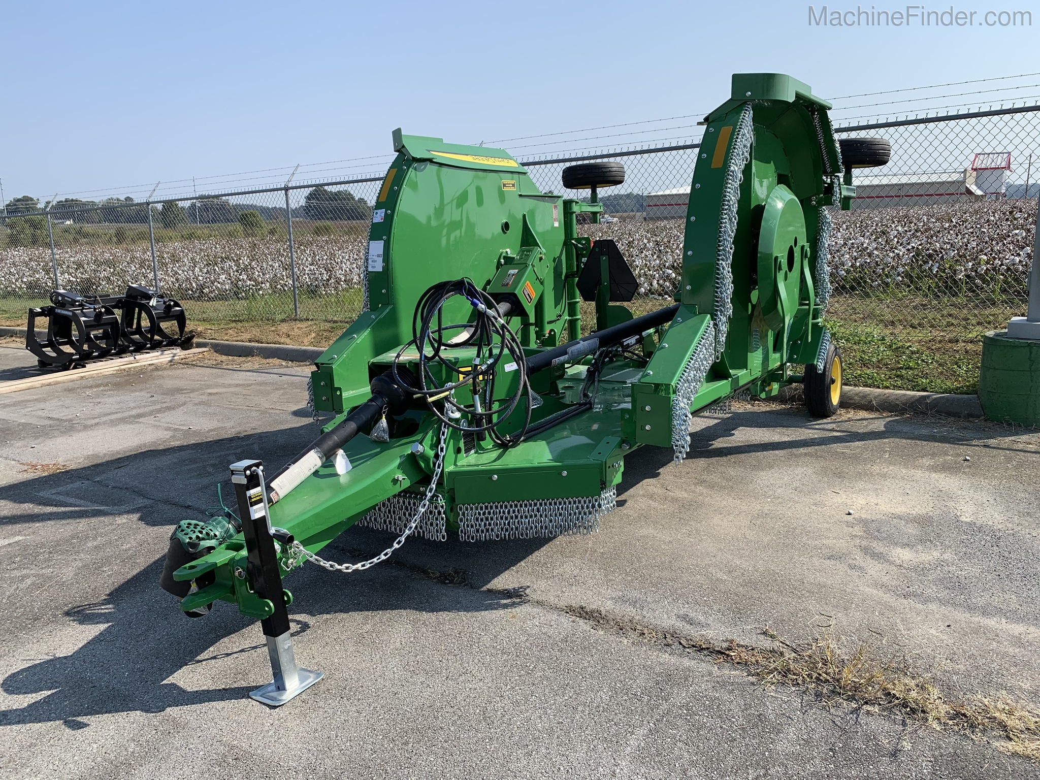 2020 John Deere E15 Image 2