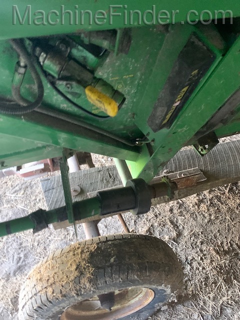 1995 John Deere 693 Image 8