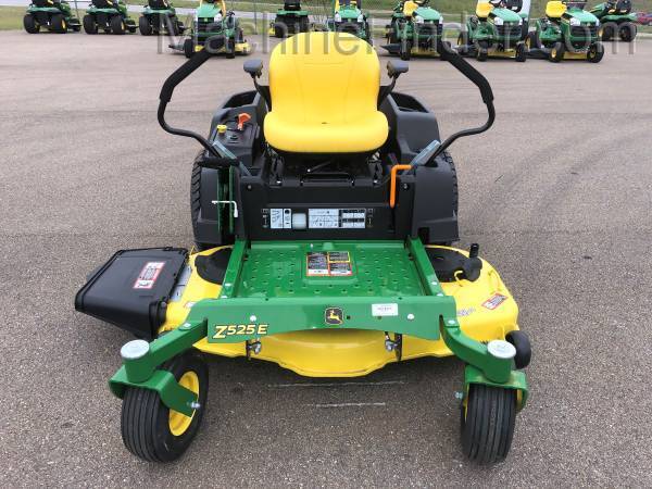 2020 John Deere Z525E Image 1
