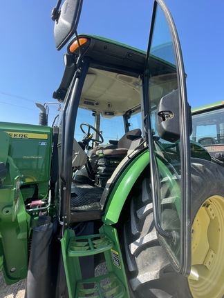 2014 John Deere 6105D Image 6