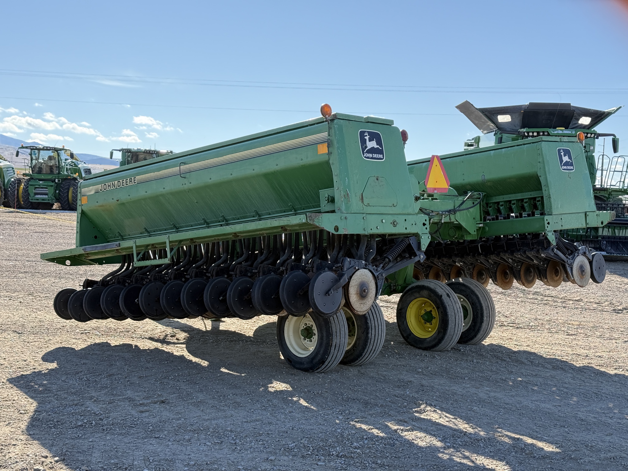 1996 John Deere 455 Image 3