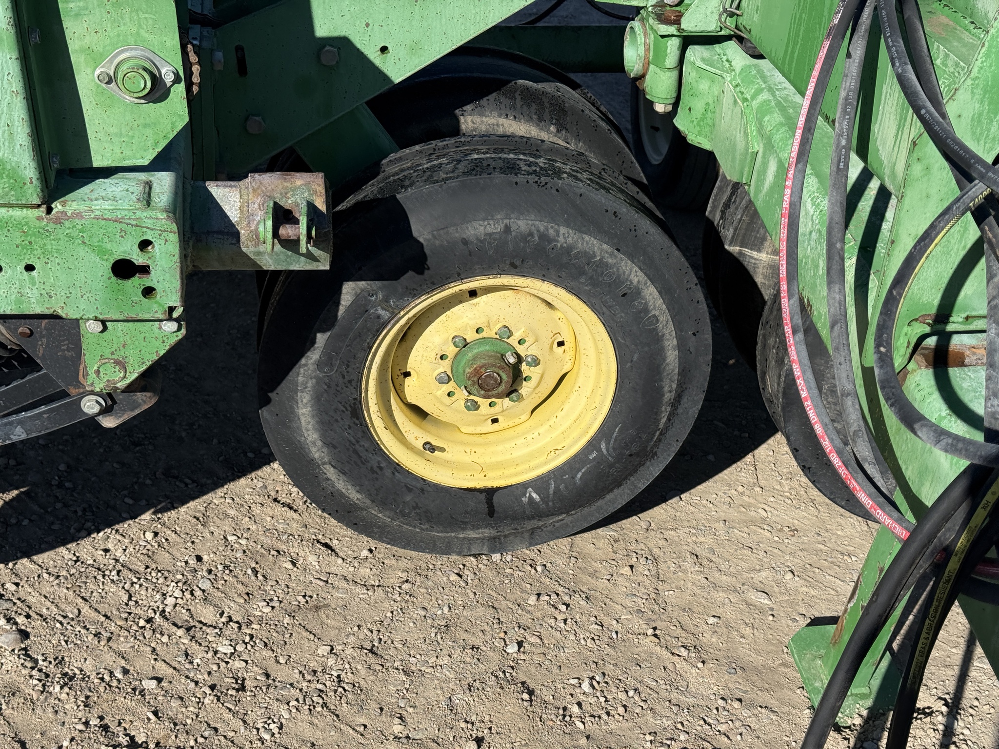 1996 John Deere 455 Image 30